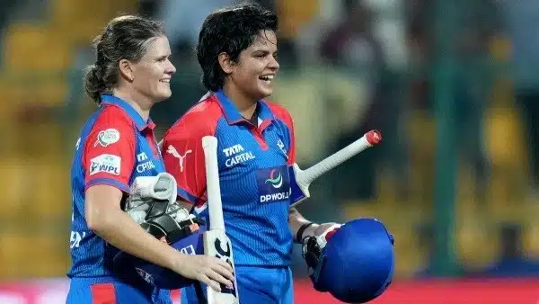 Shafali Verma & Jess Jonassen