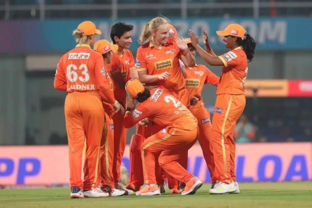 Gujarat Giants vs RCB Women (11 Runs) – 8 March 2023