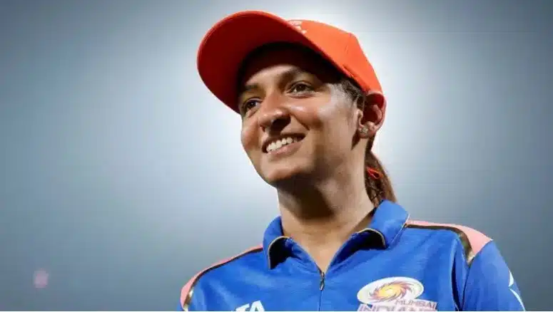 Mumbai Indians: Harmanpreet Kaur Mumbai Indians: Harmanpreet Kaur