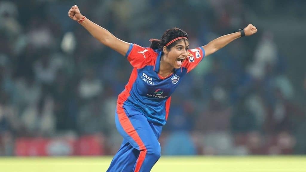 Nandani Sharma (Delhi Capitals) - 5/33