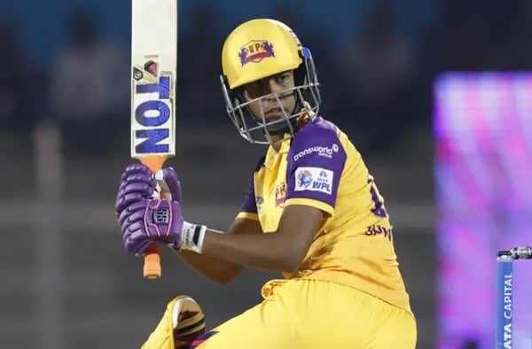 Shweta Sehrawat (UP Warriorz) – 3 Ducks