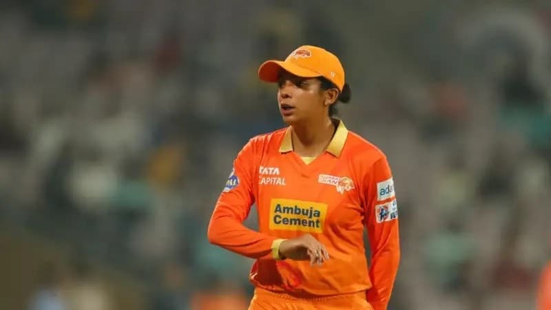 Sophia Dunkley (Gujarat Giants)