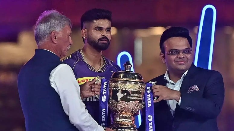 Shreyas Iyer (1 Title with Kolkata Knight Riders)
