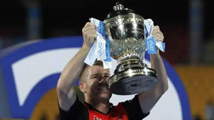 David Warner - 1 IPL Trophy