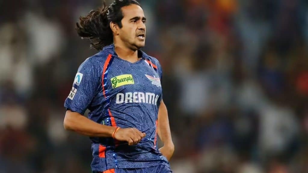 Digvesh Rathi (Spinner)