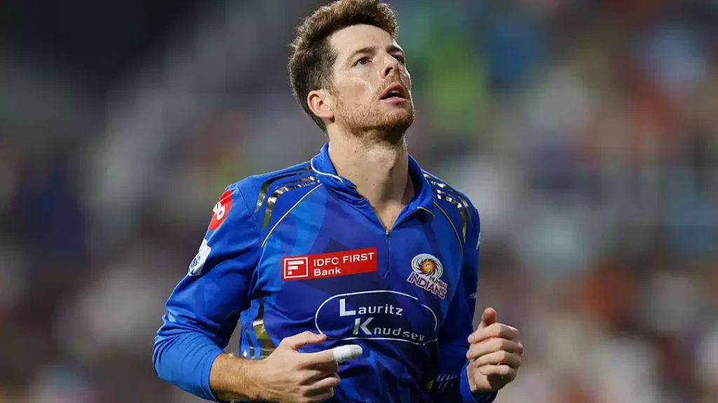 Mitchell Santner Joins Mumbai Indians Squad