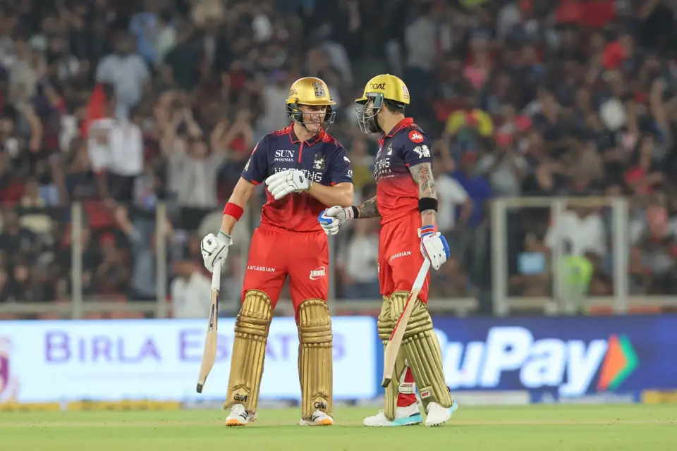 RCB Innings: 155 All Out in 19.2 Overs