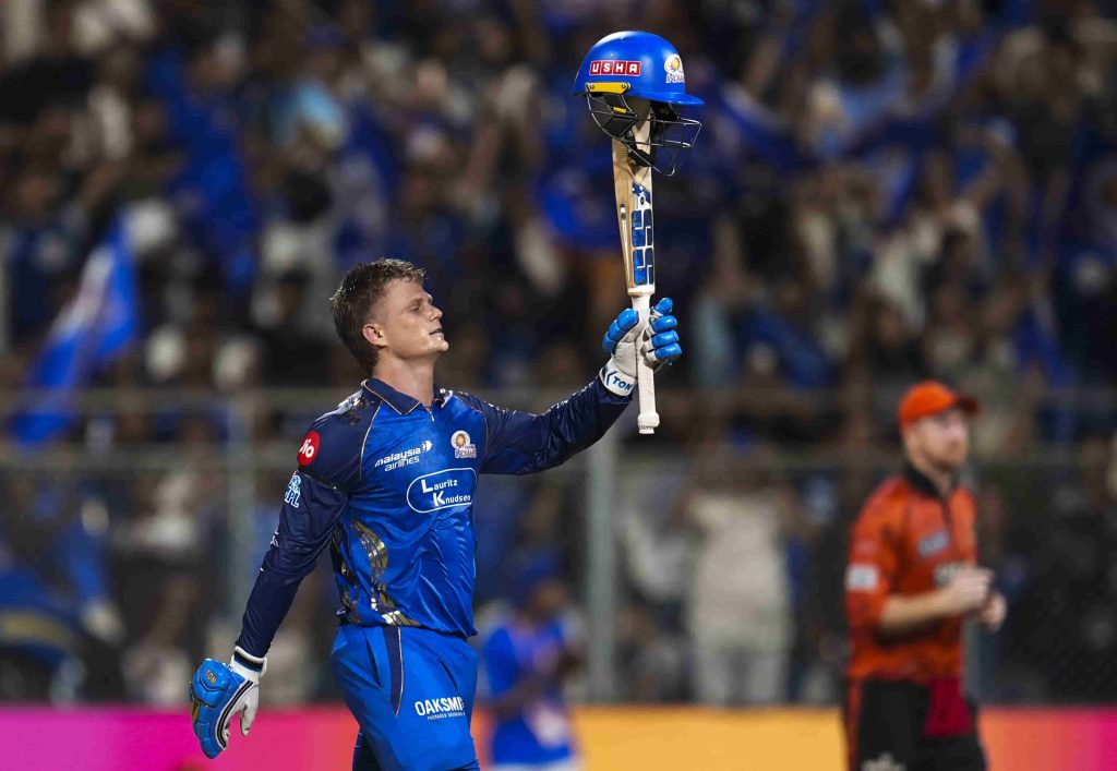 Ryan Rickelton (Mumbai Indians) – 123 vs Gujarat Titans