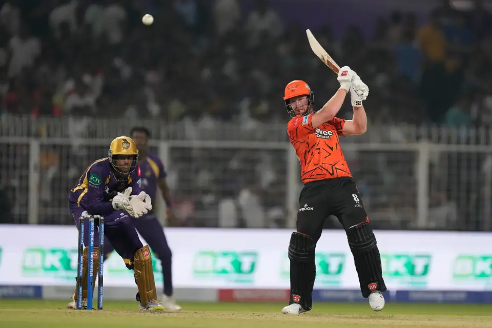 SRH Innings: 226/8 in 20 Overs