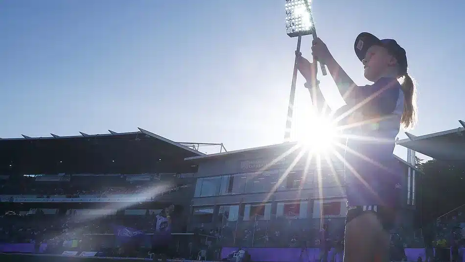 Hobart Hurricanes Return to Launceston for BBL16 Hobart Hurricanes Return to Launceston for BBL16