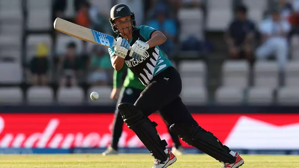 Suzie Bates (New Zealand), 10,740 Runs Suzie Bates (New Zealand), 10,740 Runs